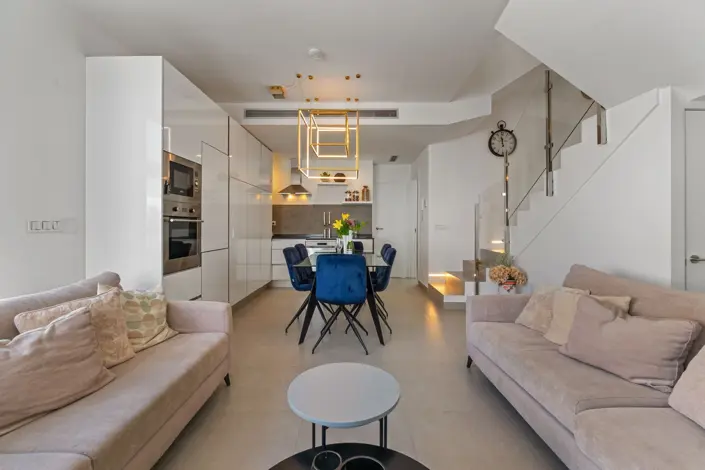 Image No.6-3 Bed Villa / Detached for sale