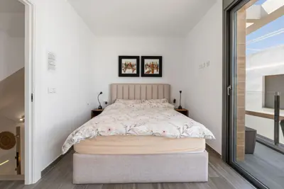 original_o-1iuoh9l5810tshqq84a117t1qfd376900b2b07a382-jpg