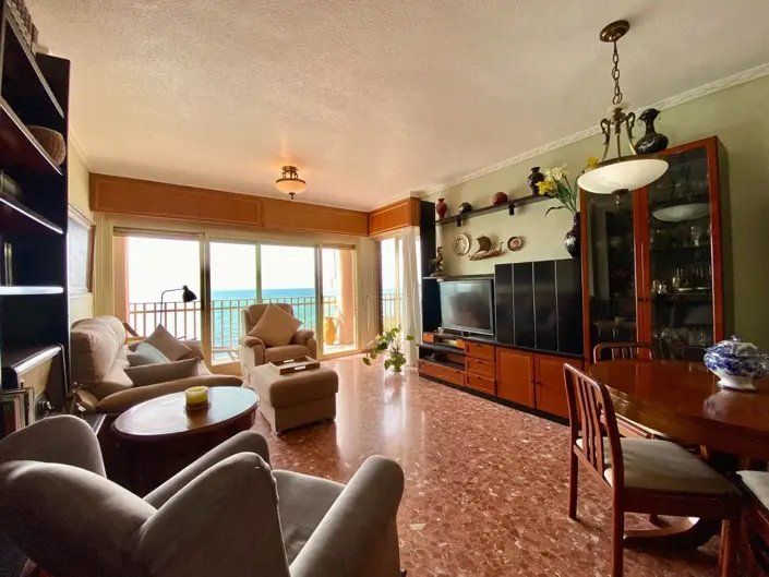 Image No.8-3 Bed Apartment for sale