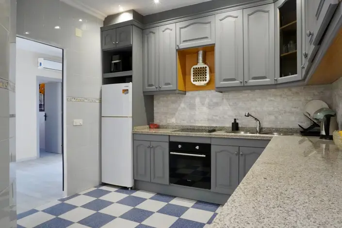 Image No.8-5 Bed Villa / Detached for sale