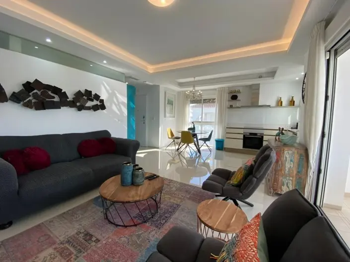 Image No.5-2 Bed Apartment for sale