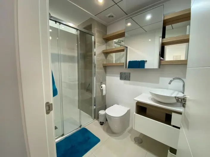 Image No.20-2 Bed Apartment for sale