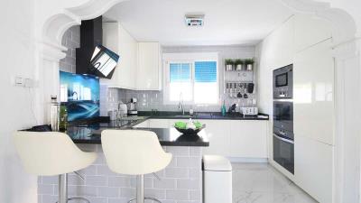 Refurbished-detached-3-bed-villa-private-pool-kitchen-worktops