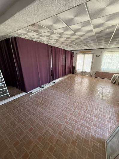 Image No.6-3 Bed Commercial for sale