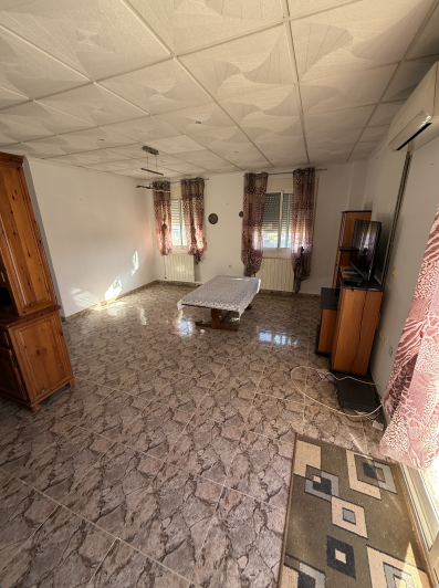 Image No.20-3 Bed Commercial for sale