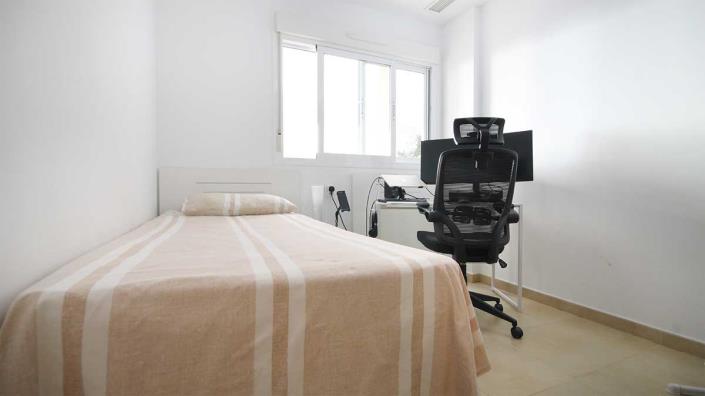 Image No.12-2 Bed Apartment for sale