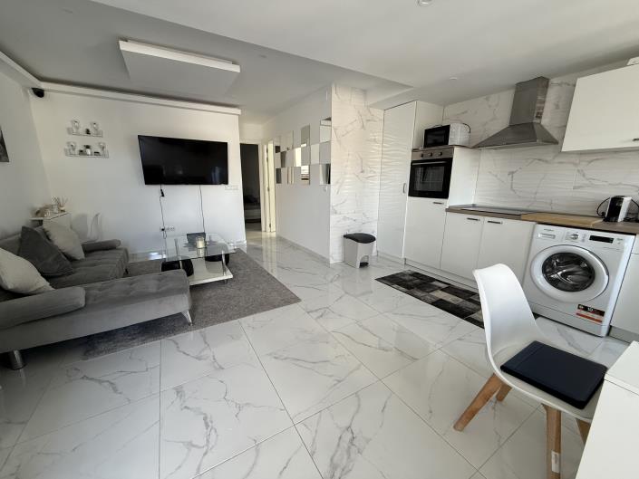 Image No.8-2 Bed Bungalow for sale