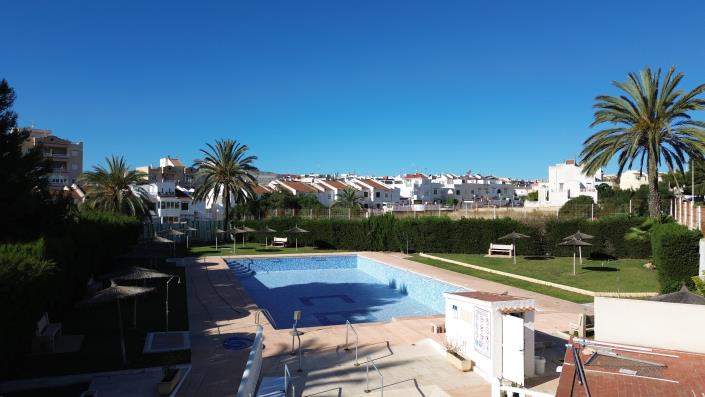 Image No.32-3 Bed Townhouse for sale