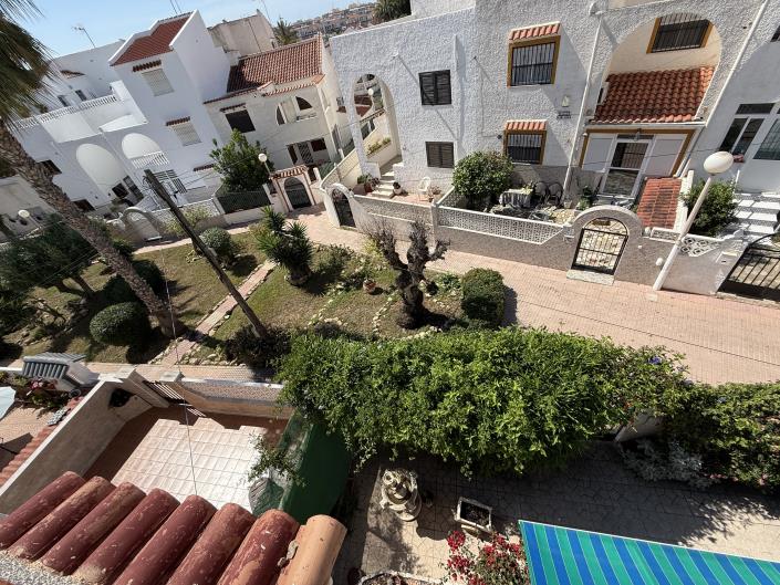 Image No.29-3 Bed Townhouse for sale
