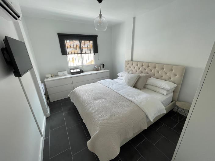 Image No.24-3 Bed Townhouse for sale