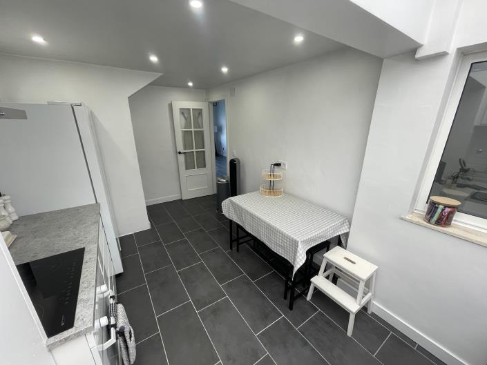 Image No.16-3 Bed Townhouse for sale
