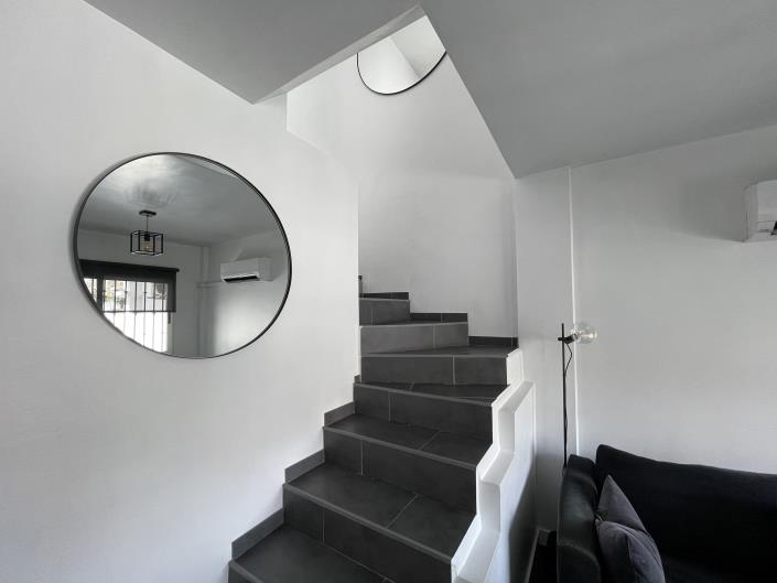 Image No.20-3 Bed Townhouse for sale