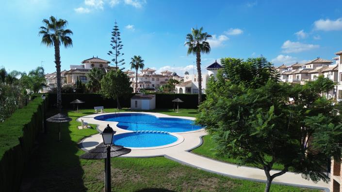 Image No.20-2 Bed Apartment for sale