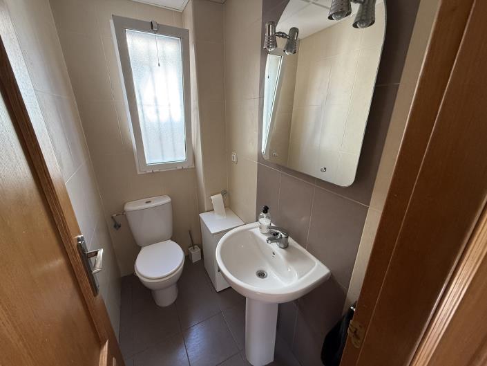 Image No.18-4 Bed Villa / Detached for sale
