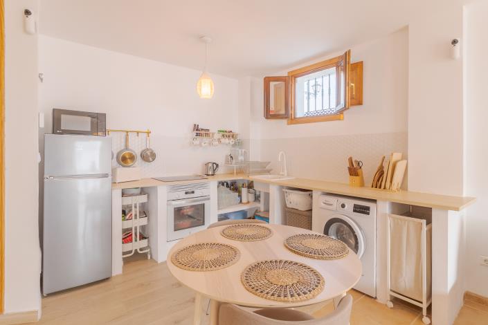 Image No.6-2 Bed Apartment for sale