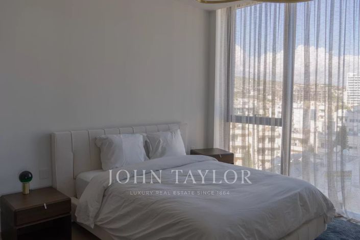 Image No.19-3 Bed Apartment for sale