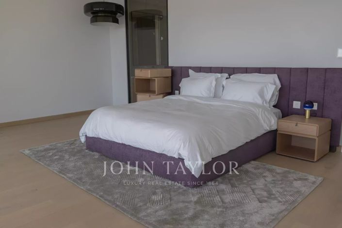 Image No.25-3 Bed Apartment for sale