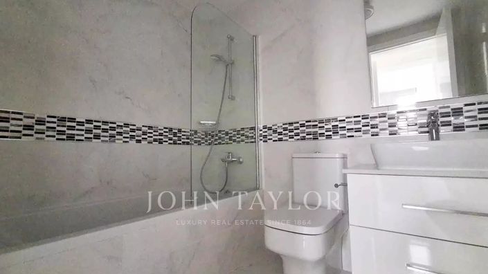 Image No.10-1 Bed Apartment for sale