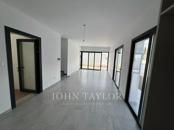 Image No.6-Maison de ville de 2 chambres à vendre à Pyrgos