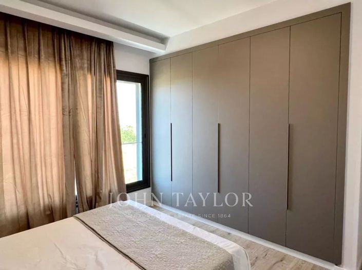 Image No.18-3 Bed Villa for sale