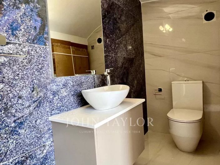 Image No.24-3 Bed Villa for sale