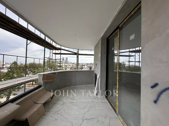 Image No.18-3 Bed Apartment for sale