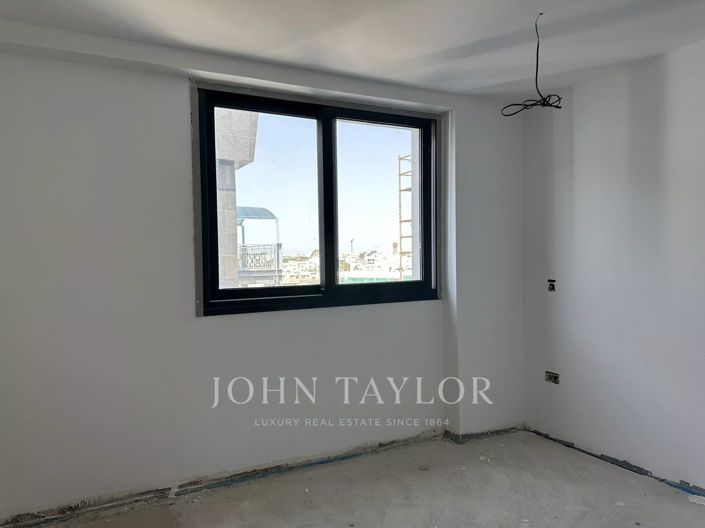 Image No.17-3 Bed Penthouse for sale