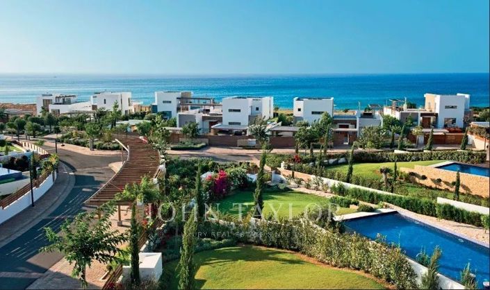 Image No.8-3 Bed Villa for sale