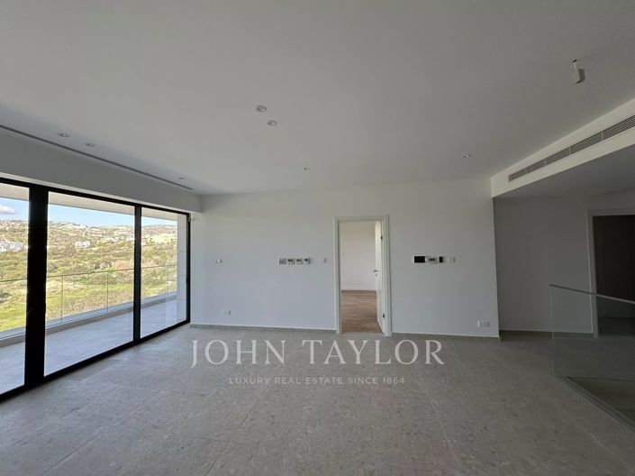 Image No.19-Appartement de 2 chambres à vendre à Agios Tychonas