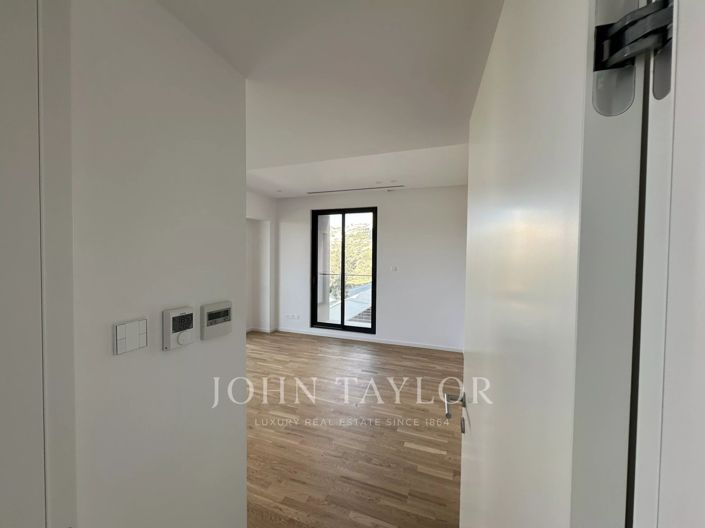 Image No.20-Appartement de 2 chambres à vendre à Agios Tychonas