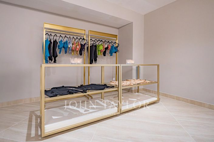 Image No.20-Restaurant de 1 chambre à vendre à Mouttagiaka