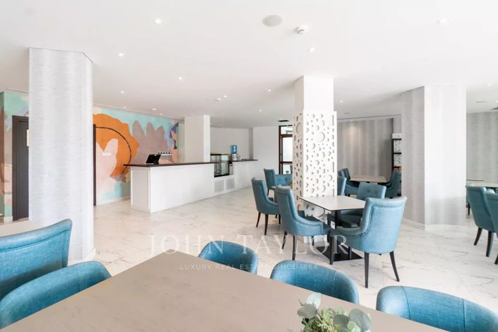 Image No.9-Restaurant de 1 chambre à vendre à Mouttagiaka