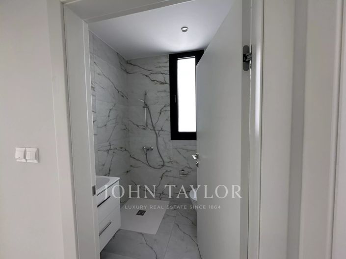 Image No.14-Appartement de 2 chambres à vendre à Limassol