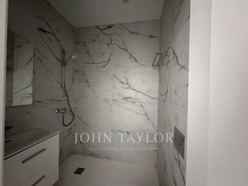 5250ae9a6538e7cf2a542cb5e604979b571ee3f202403