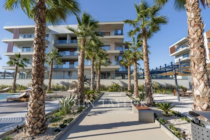 Image No.24-Penthouse de 2 chambres à vendre à Mouttagiaka