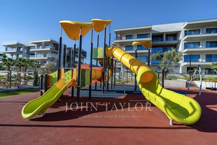 Image No.26-Penthouse de 2 chambres à vendre à Mouttagiaka