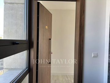 166c3ccbe846d1c11149e0eadeb72109fadaa15a1d403