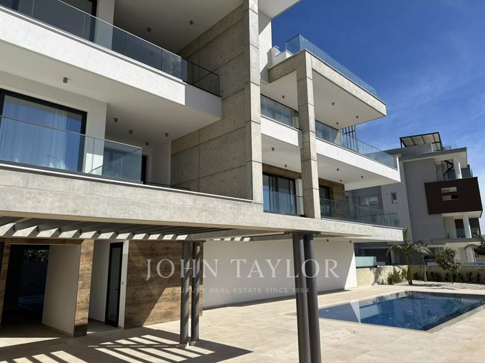 Image No.18-2 Bed Apartment for sale