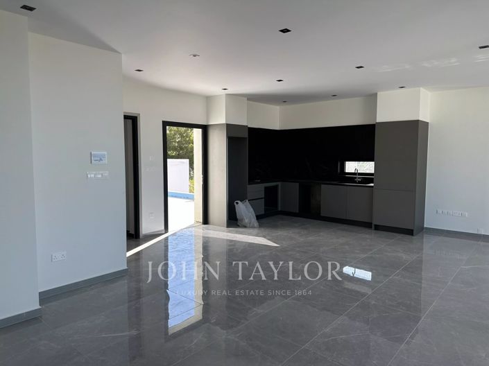 Image No.3-3 Bed Penthouse for sale