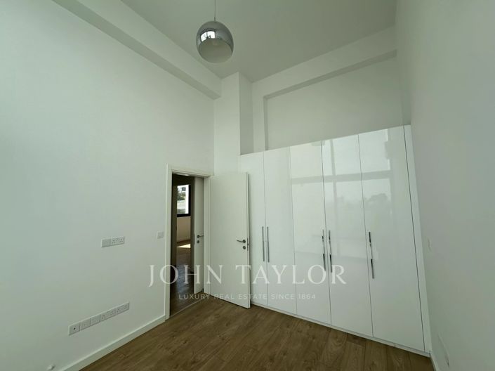 Image No.16-3 Bed House for sale
