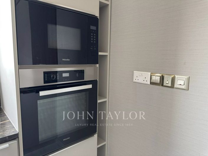 Image No.4-2 Bed Penthouse for sale