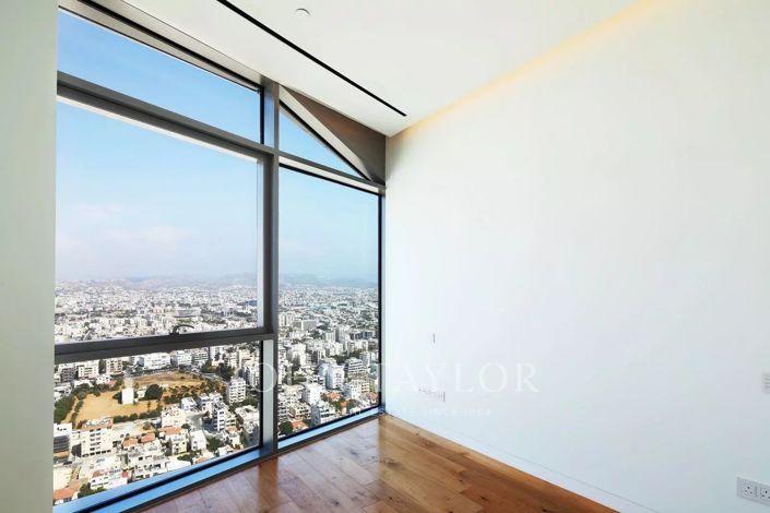 Image No.6-3 Bed Apartment for sale