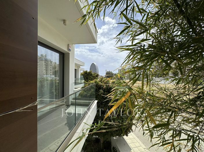 Image No.23-4 Bed Villa for sale