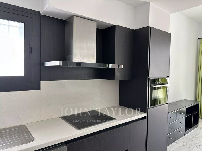 Image No.3-4 Bed Villa for sale