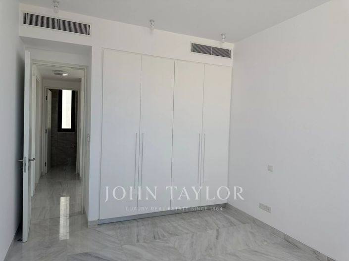 Image No.11-3 Bed Villa for sale