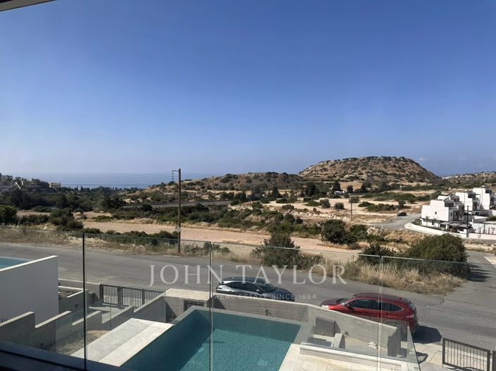 Image No.15-3 Bed Villa for sale