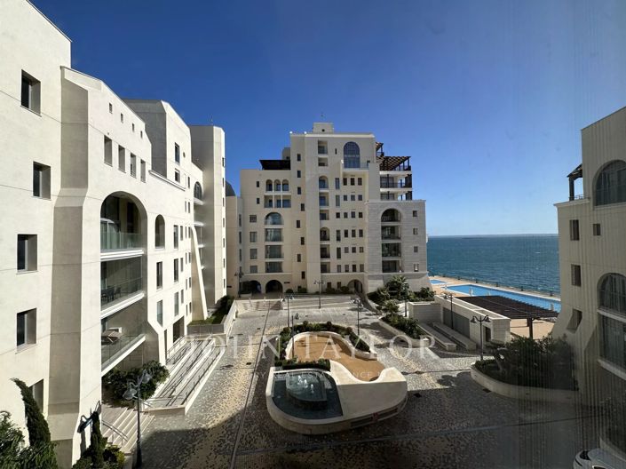 Image No.18-Appartement de 4 chambres à vendre à Limassol