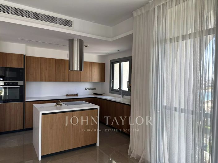 Image No.7-Appartement de 4 chambres à vendre à Limassol