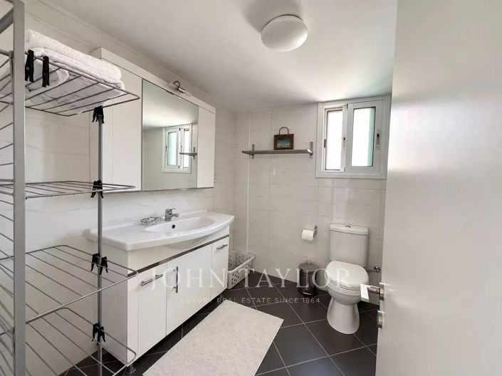 Image No.16-3 Bed Apartment for sale