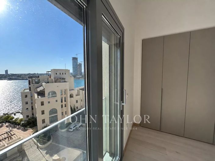 Image No.19-Appartement de 4 chambres à vendre à Limassol